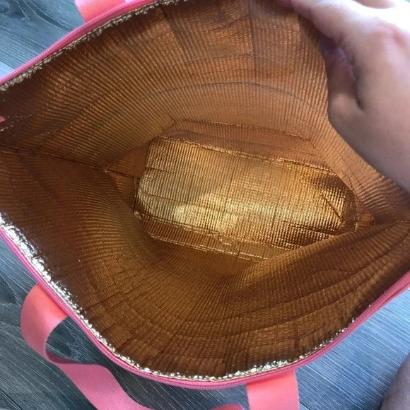 Victoria's Secret Pink White Striped Insulated Cooler Tote Bag Zipper Reusable - Picture 6 of 9